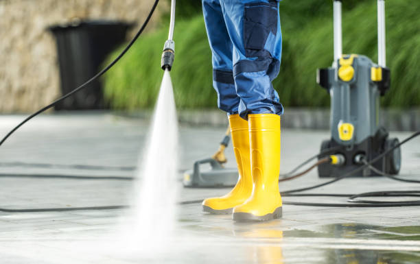 Why Choose Our Certified Pressure Washing Experts for Your Project Needs in Lake Barcroft, VA?